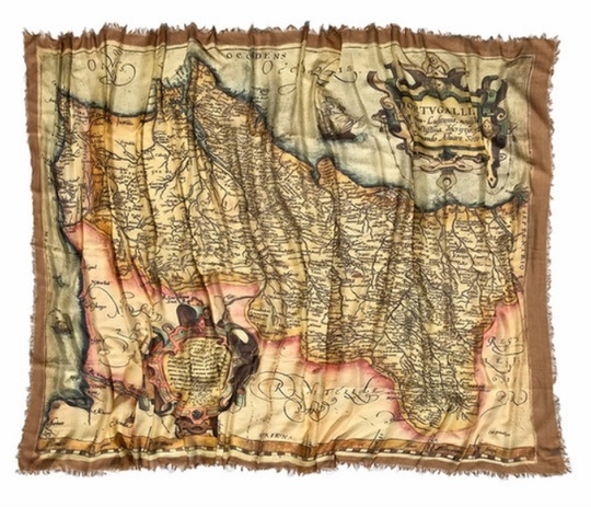 Fernando Álvaro Seco - Mapa de Portugal (1561) - Portugal's Map Shawl