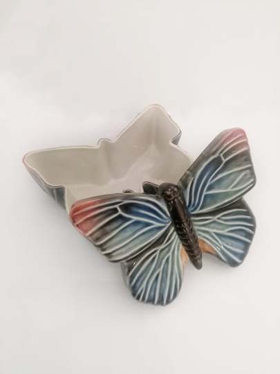 Caixa Cloudy Butterflies by Claudia Schiffer